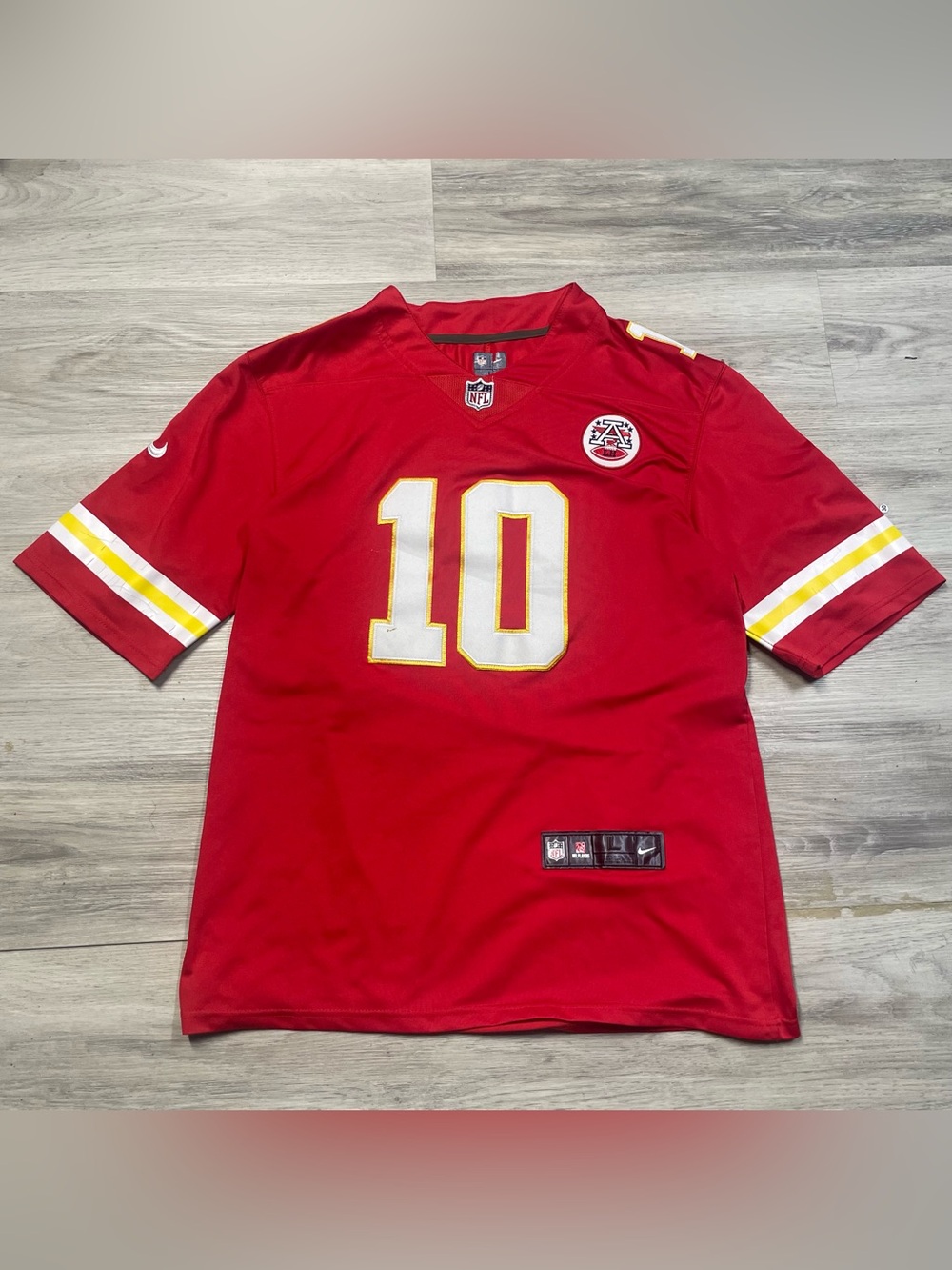 NFL Men’s Chiefs Red #10 Football Jersey